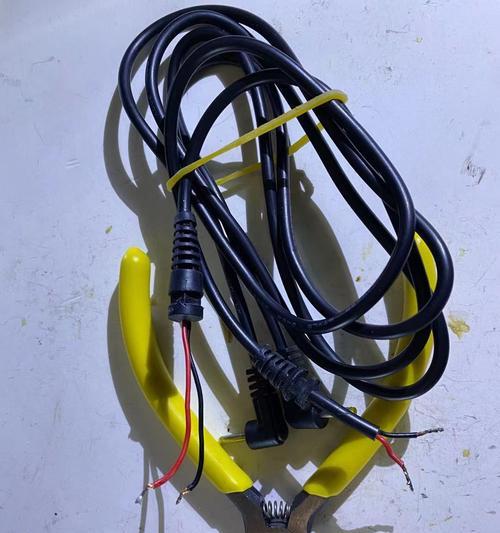 适配器电源线频繁断裂怎么解决？有无预防措施？  第3张