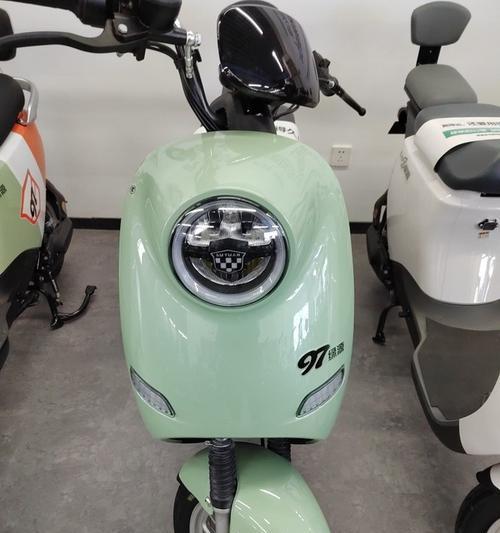 电瓶车没有杆怎么装手机？有什么替代方案？  第2张