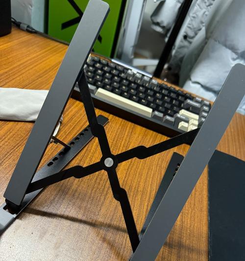 冰刃散热器安装步骤是什么？  第1张