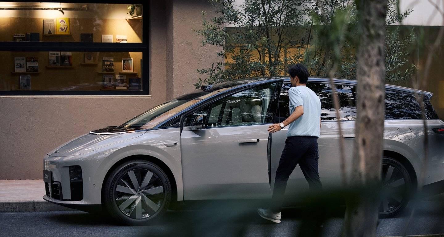 理想 i8 内饰终于曝光！产品已无悬念，本周开始预定  第7张