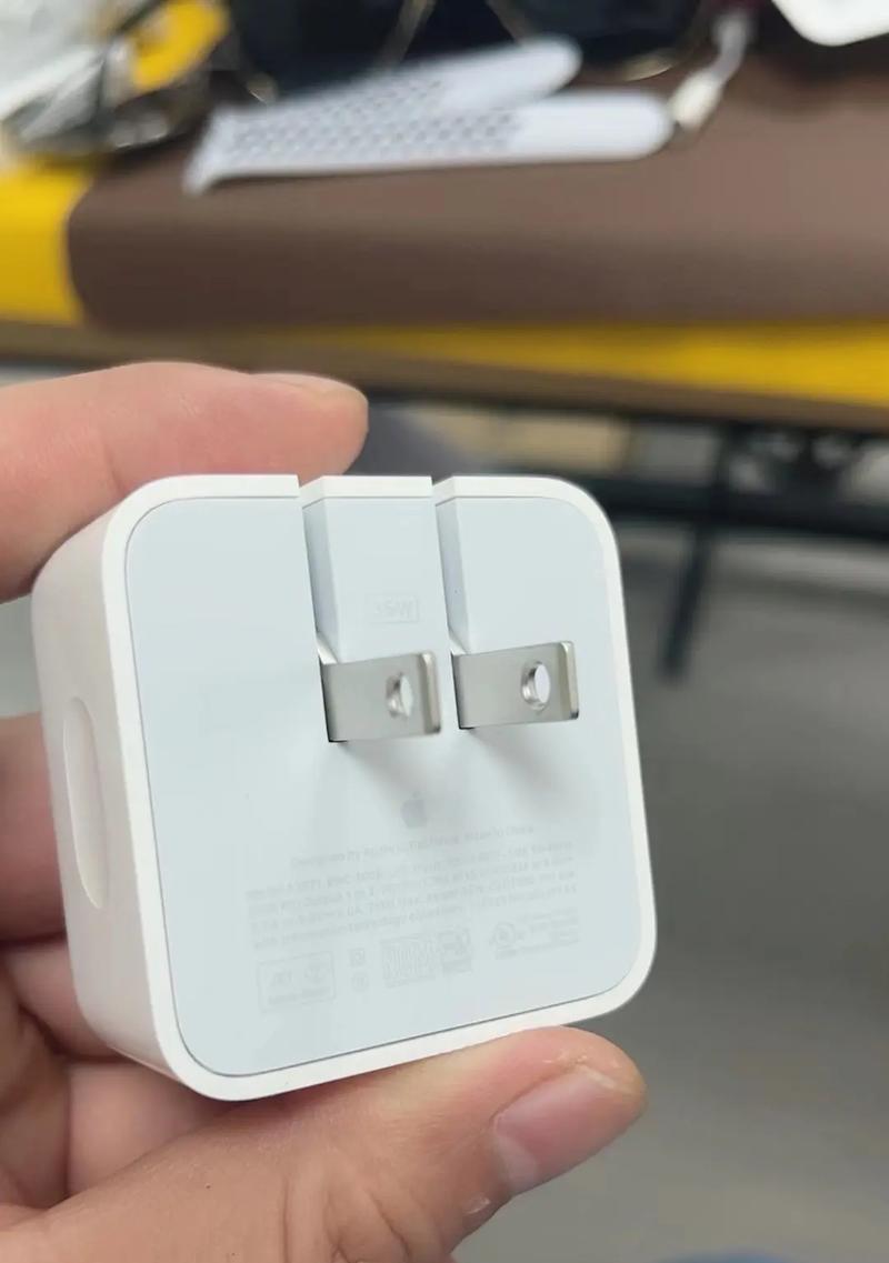 衣架手机充电器通用性如何？使用方法是什么？  第1张