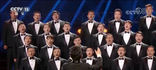 低音炮师哥合唱的歌曲名称是什么？  第3张