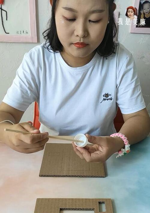 如何用一块布自制简易游戏机？自制游戏机有哪些步骤？  第1张