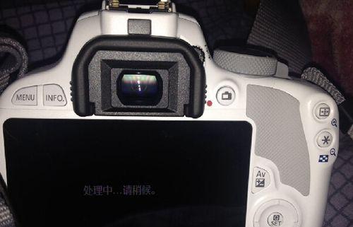 佳能相机在关机状态下为何还会耗电？这是什么原因？  第2张