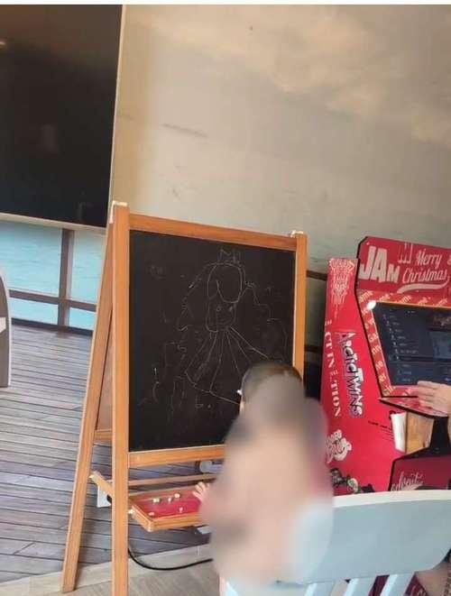 黑板制作游戏机的简单教程是什么？  第3张