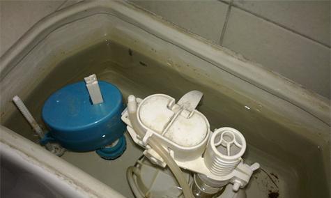 马桶水箱不进水的原因及解决方法（探究马桶水箱不进水的问题，并提供解决方案）  第2张