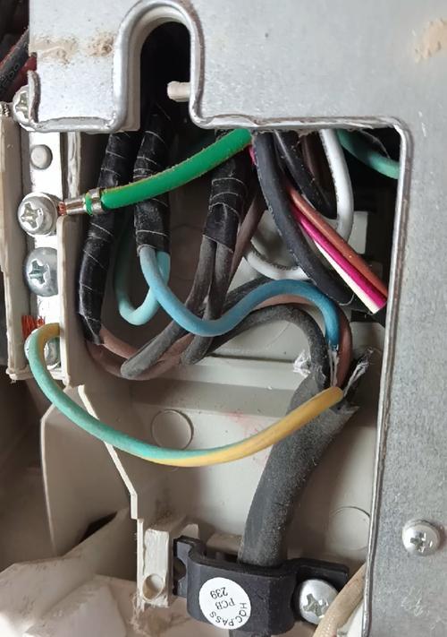解读格力空调8故障及维修方法  第2张