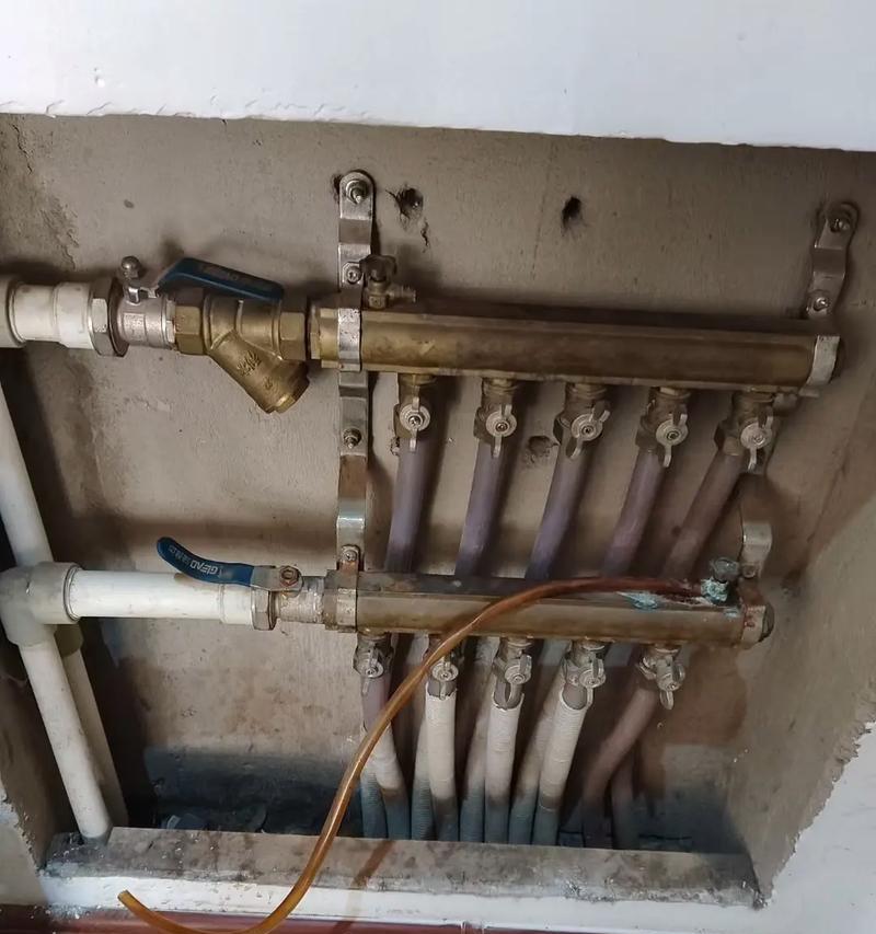 地暖暖气管破了怎么维修？（解决地暖暖气管破裂的方法和注意事项）  第2张