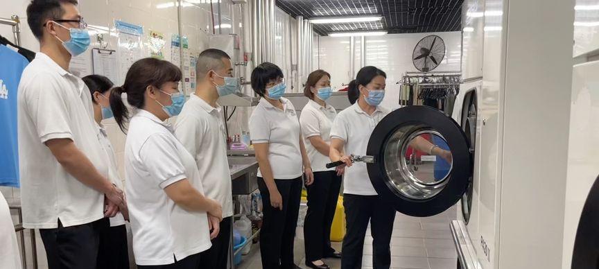 干洗机的操作流程及注意事项（一步一步教你正确操作干洗机，让衣物焕然一新）  第3张