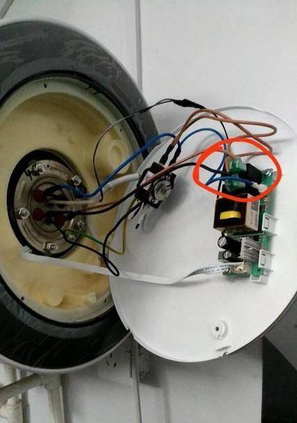 解析欧派热水器显示E9故障及解决方法（探究E9故障原因）  第3张