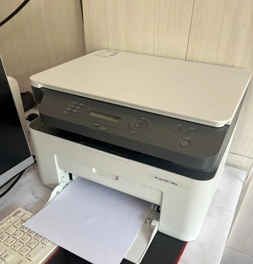 解决惠普复印机报出纸器故障的方法（让您的惠普复印机运行如新）  第1张