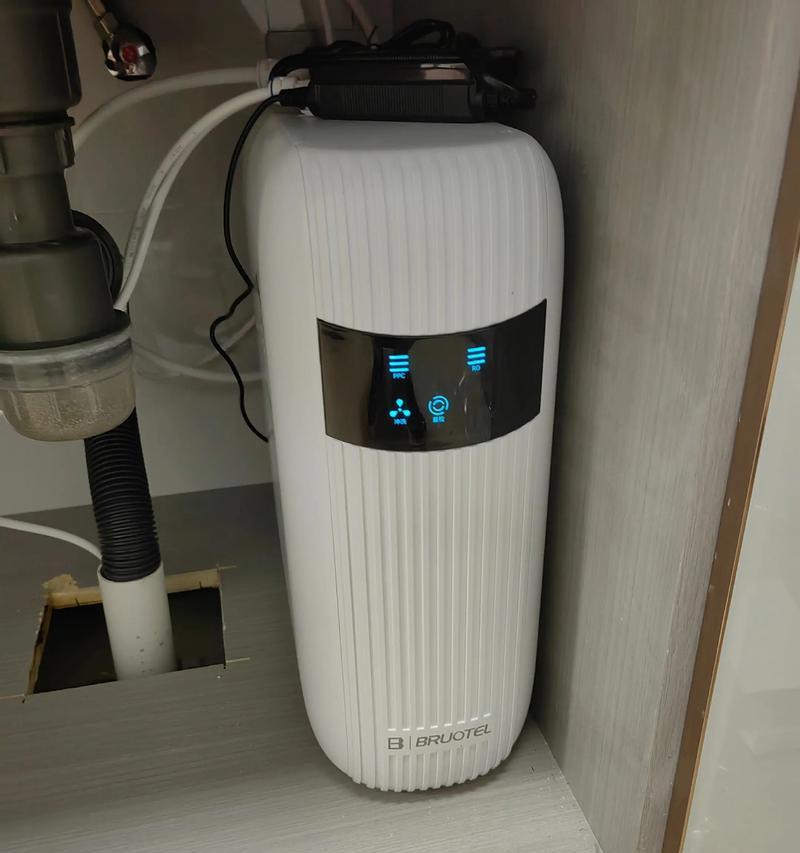 如何处理净水器故障问题（解决净水器故障的有效方法）  第2张
