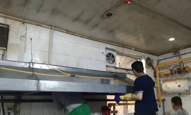 如何清洗新房抽油烟机（简单实用的清洁方法）  第3张