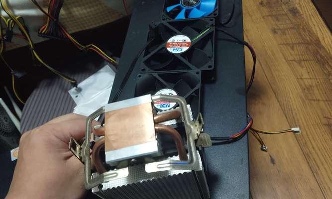 手提风扇散热器的安装方法是什么？如何确保安全？  第3张