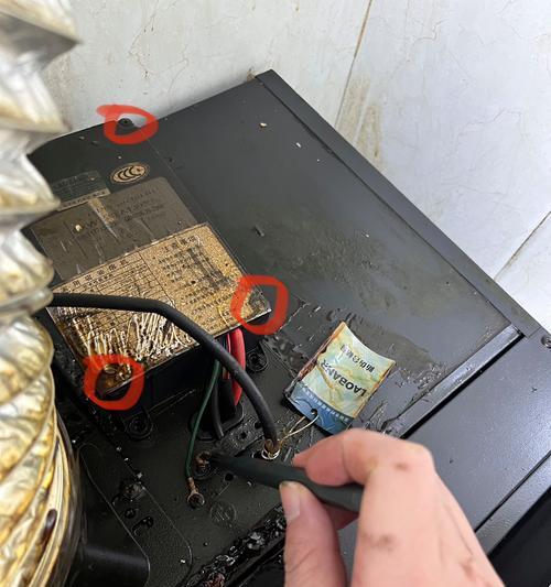 小型抽油烟机不转的原因及解决方法（探究小型抽油烟机不转的问题）  第1张