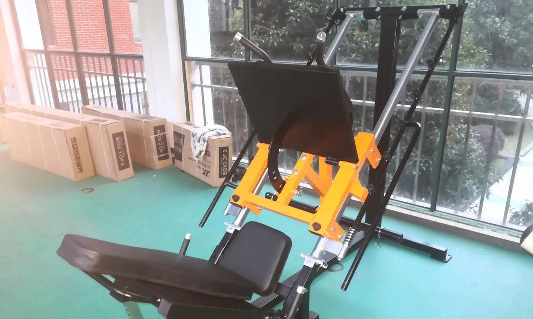 健身房跑步机（通过跑步机锻炼身体）  第2张