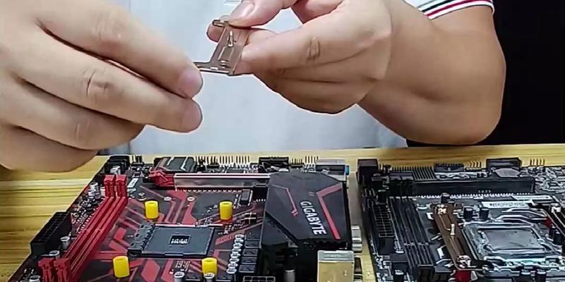 散热扣具安装散热器的正确方法是什么？  第3张