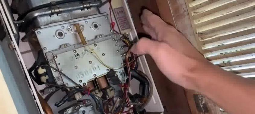 热水器烟道故障及其影响（如何识别和解决热水器烟道故障）  第3张